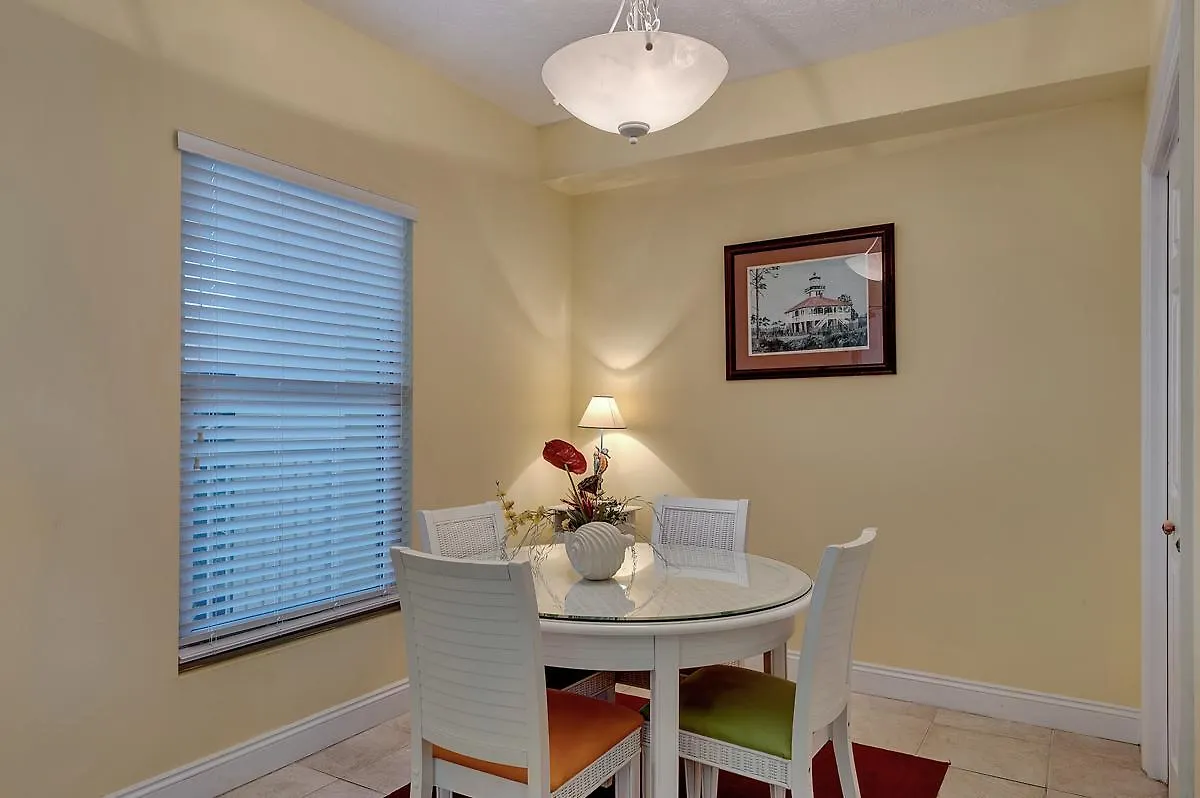 Oceanfront Condo With Spacious Balcony - Unit 0306 パナマシティービーチ